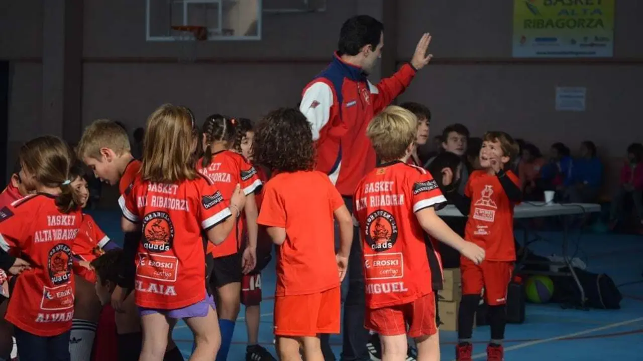 Alegr&iacute;a tars un partido de la pasada concentraci&oacute;n. Foto: Basket Alta Ribagorza