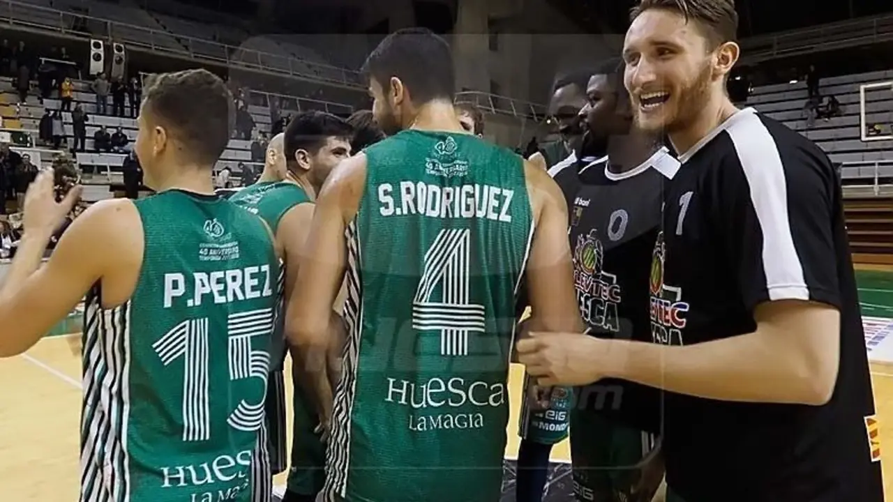 Donlan, a la derecha, encontr&oacute; pronto nuevo destino | Foto: C.Pascual