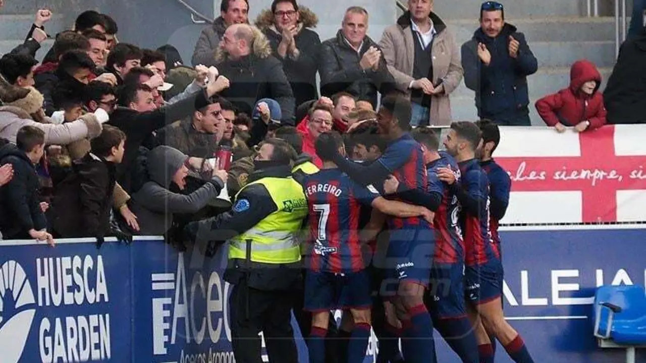 La SD Huesca tiene en su mano su ascenso a la m&aacute;xima divisi&oacute;n | Foto: C.Pascual
