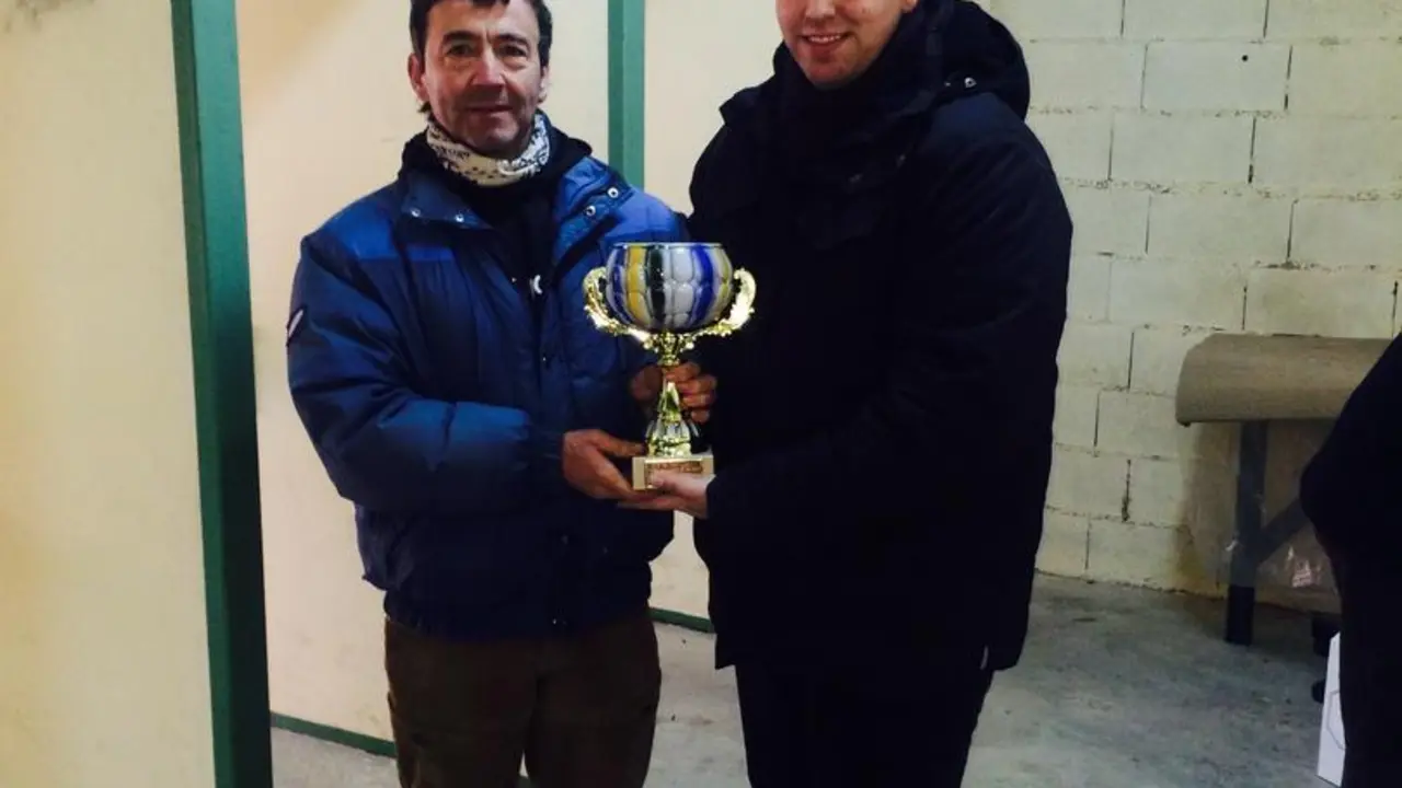 Montaner, a la izquierda, ganador del Trofeo Navidad del CT Loreto. Foto: CT Loreto
