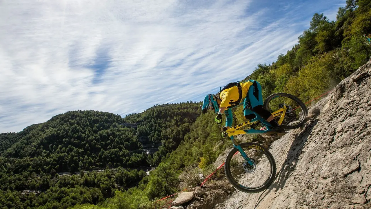 Campeonato del Mundo BTT en Zona Zero Sobrarbe. | Foto: CampingBolta&ntilde;a