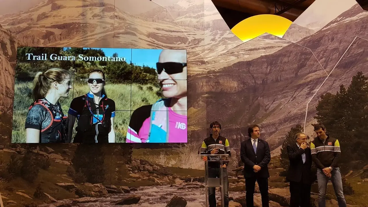 Pau Jord&aacute;n, en el atril, durante la presentaci&oacute;n de la UTGS 2018, hoy, en Fitur. Foto: UTGS