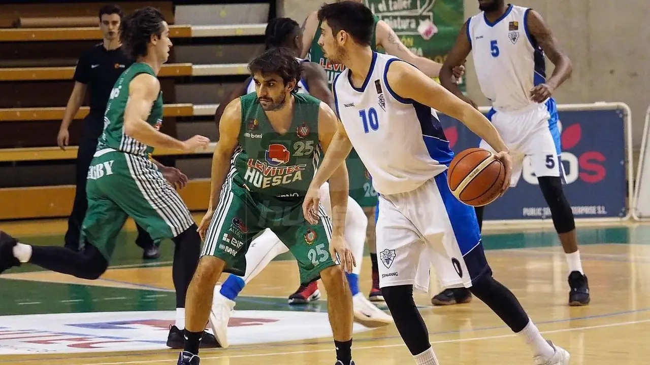 Prat gan&oacute; en el Palacio a un Pe&ntilde;as que acumula 4 partidos sin ganar | Foto: C.Pascual