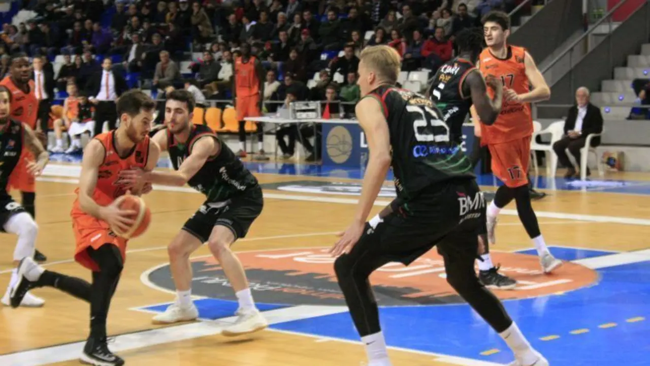 Actel For&ccedil;a Lleida se impone en el Sont Moix | Foto Actel For&ccedil;a Lleida