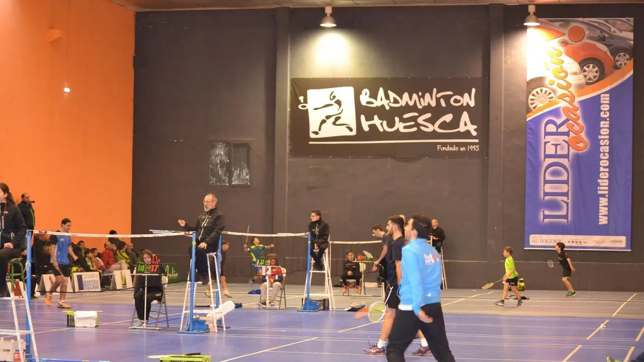 Torneo de b&aacute;dminton celebrado en Huesca. Foto: Sporthuesca.com