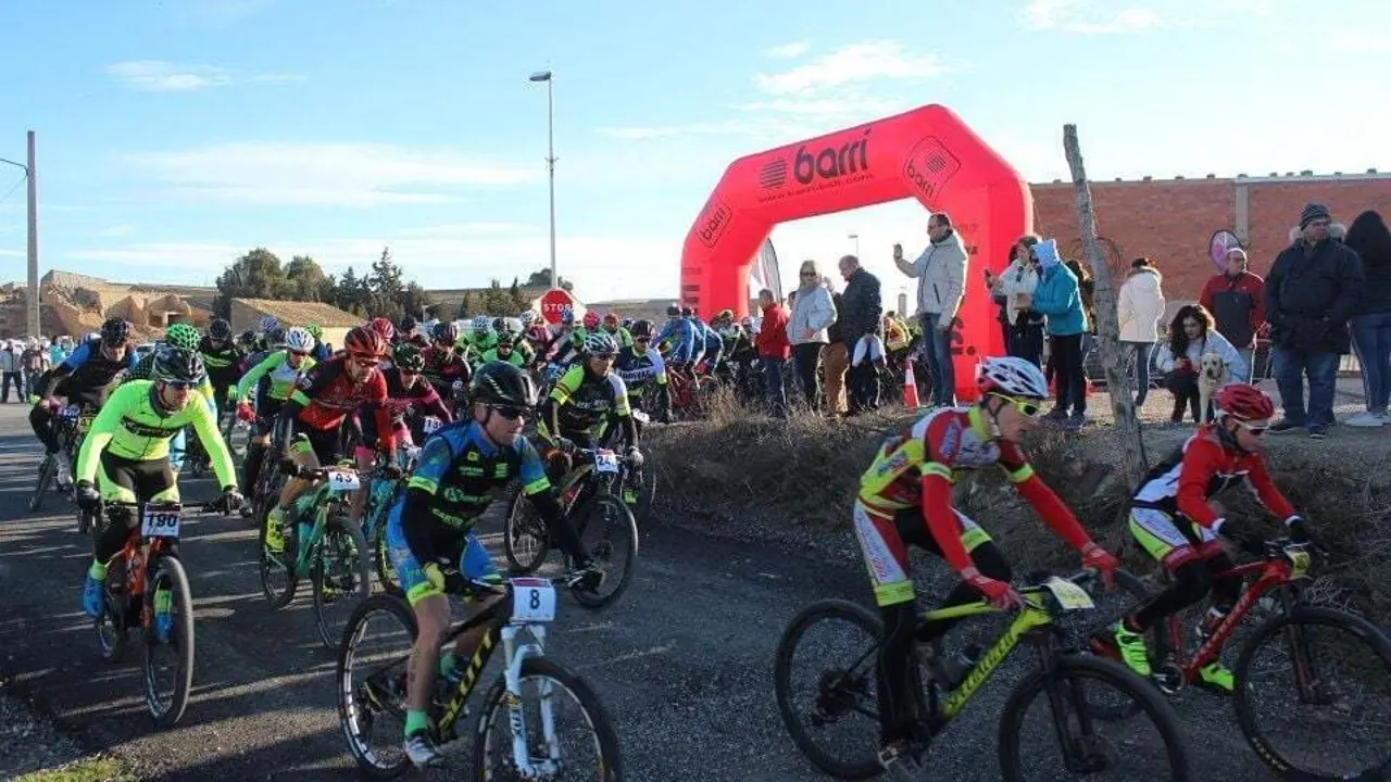 Salida de la Senator BTT | Foto: Comarca Los Monegros