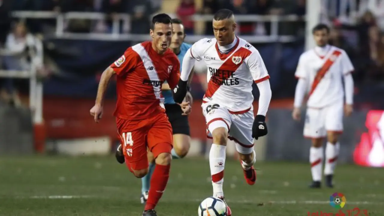 Ra&uacute;l de Tom&aacute;s marc&oacute; un hat-trick en su &uacute;ltimo partido | Foto: LaLiga