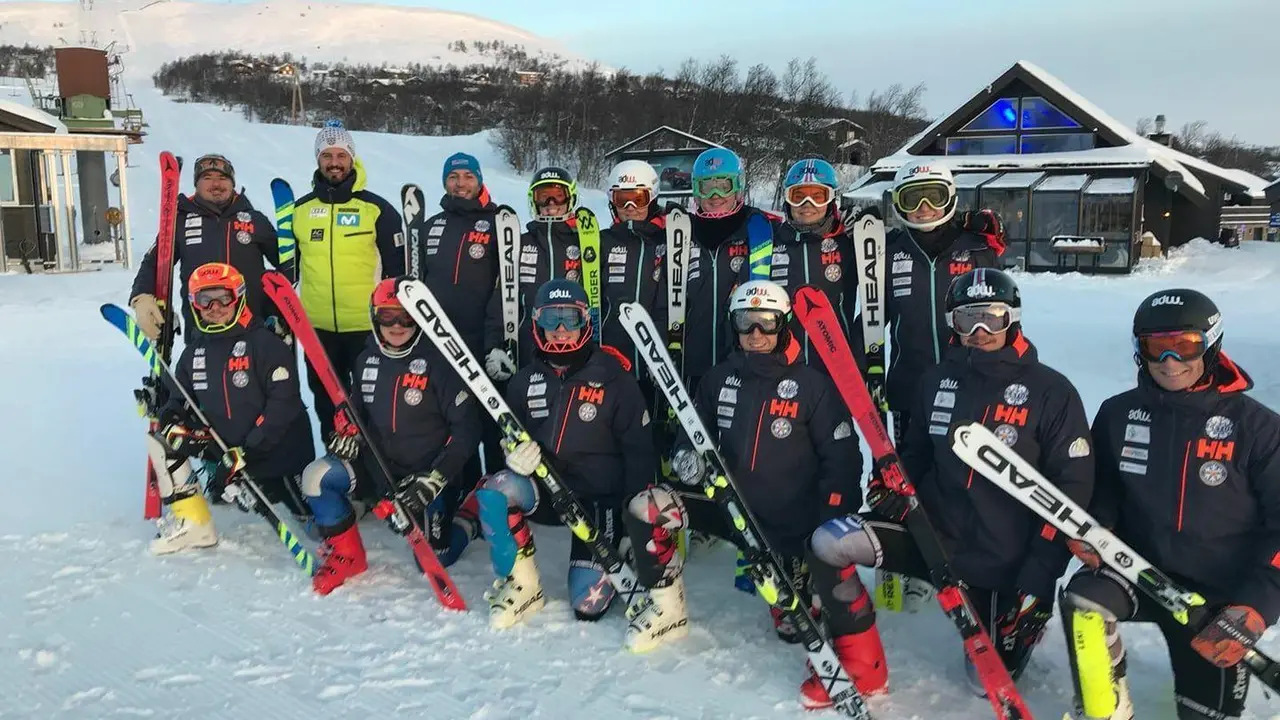 Miembros del equipo alpino del Cetdi Jaca. Foto: Cetdi
