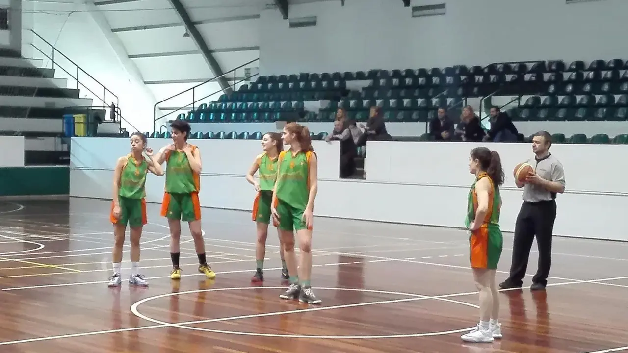 Jugadoras del Proa durante en partido contra Azulejos Moncayo. Foto: CBF