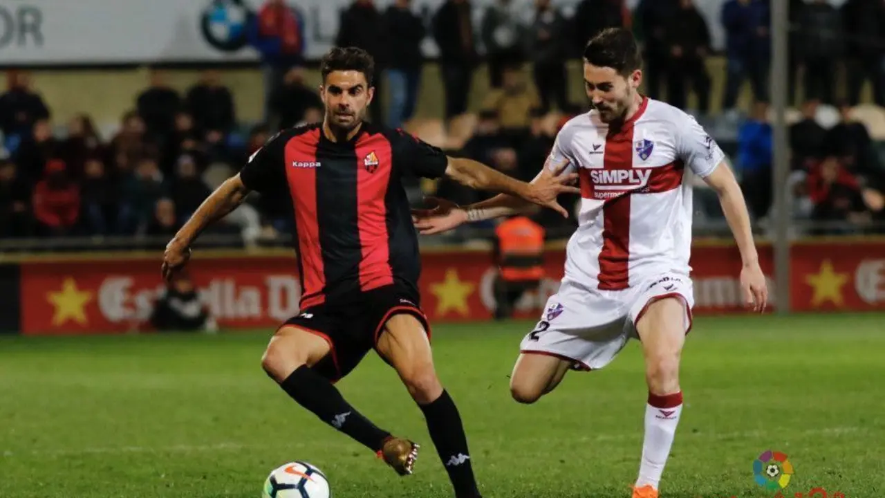 Moi G&oacute;mez fue el jugador m&aacute;s destacado de la SD Huesca en Reus. | Foto v&iacute;a laliga.es