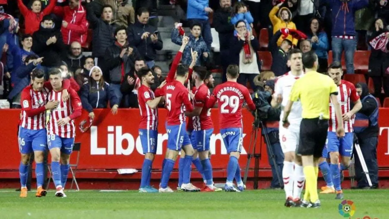 El Sporting tiene la mirada puesta en el ascenso | Foto: LaLiga
