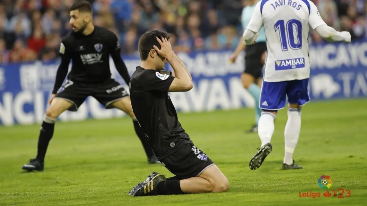 Melero se lamenta de una ocasi&oacute;n perdida en La Romareda el pasado fin de semana | Foto: LFP