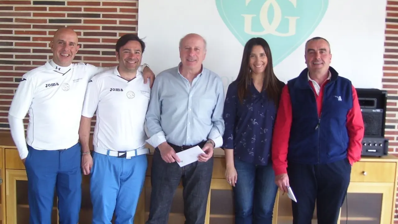Imagen de los ganadores del &uacute;ltimo torneo | Foto: Golf de Guara