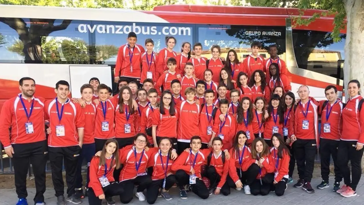 Imagen de los seleccionados aragoneses junior y cadetes que acudieron al nacional celebrado en Talavera de la Reina. Foto: I. P.
