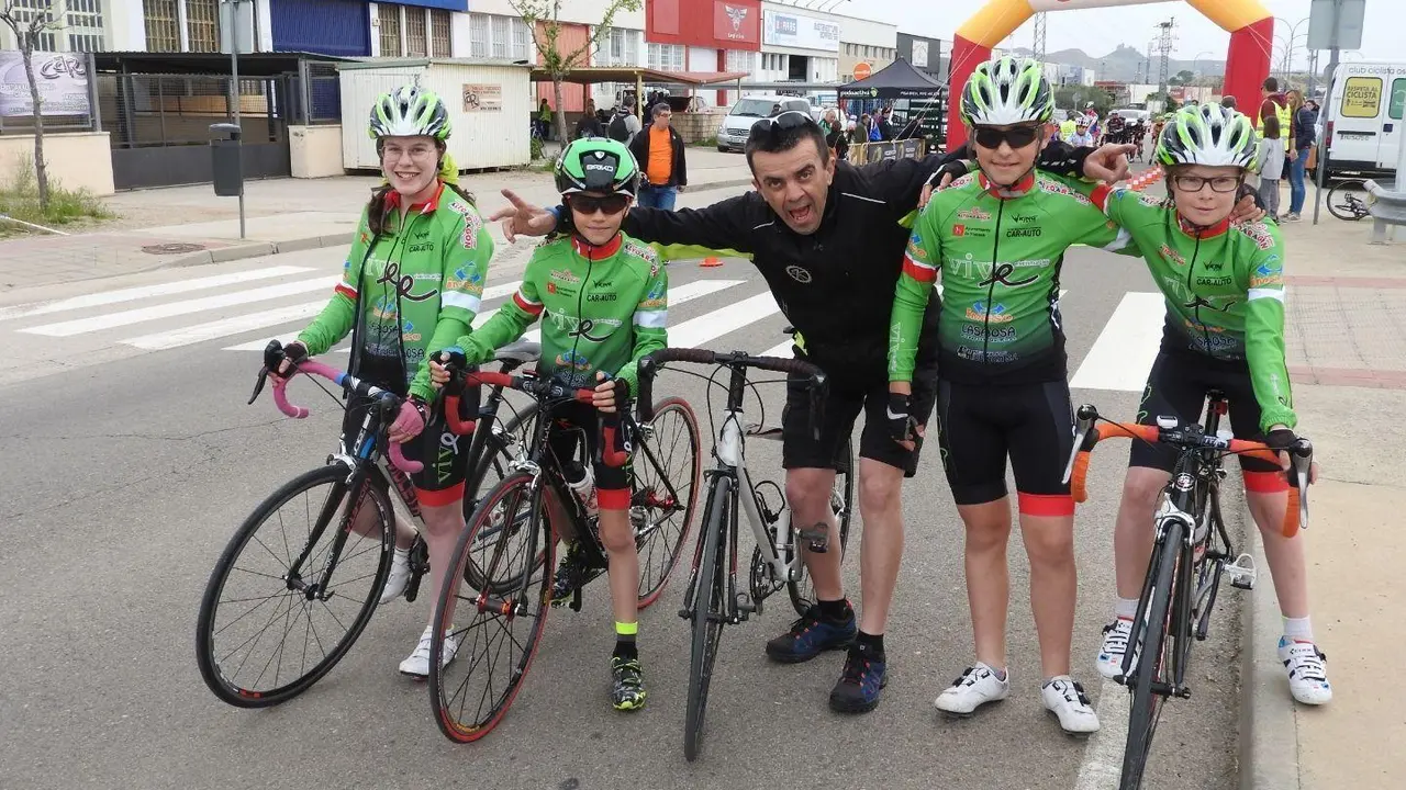 La cantera del ciclismo aragon&eacute;s tiene una cita con los profesionales de la Vuelta a Arag&oacute;n en Benasque. Foto: CC Oscense
