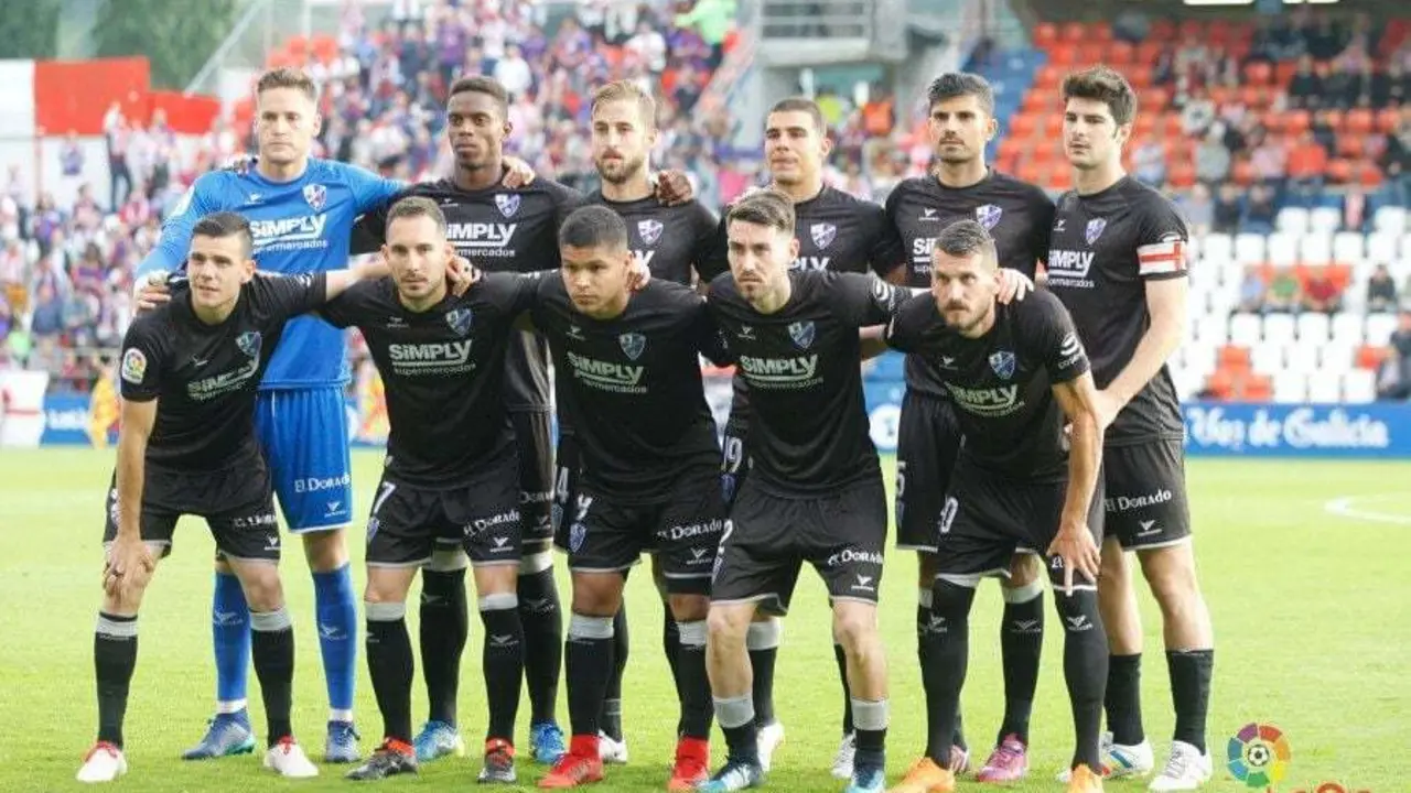 El once inicial del Huesca en Lugo, donde logr&oacute; el ascenso | Foto: LaLiga