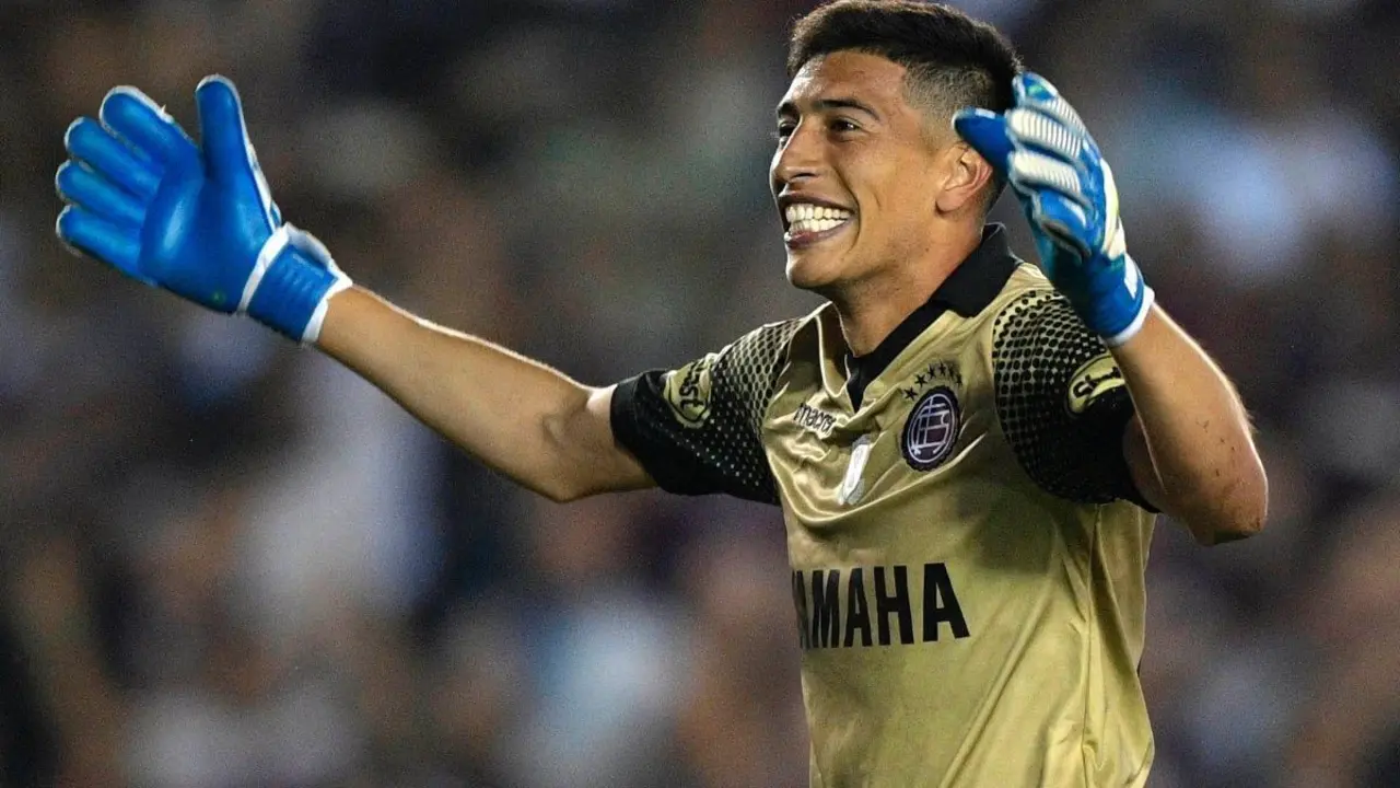 El sanmartinense podr&iacute;a convertirse en portero de los azulgranas | Foto: Pasi&oacute;n F&uacute;tbol