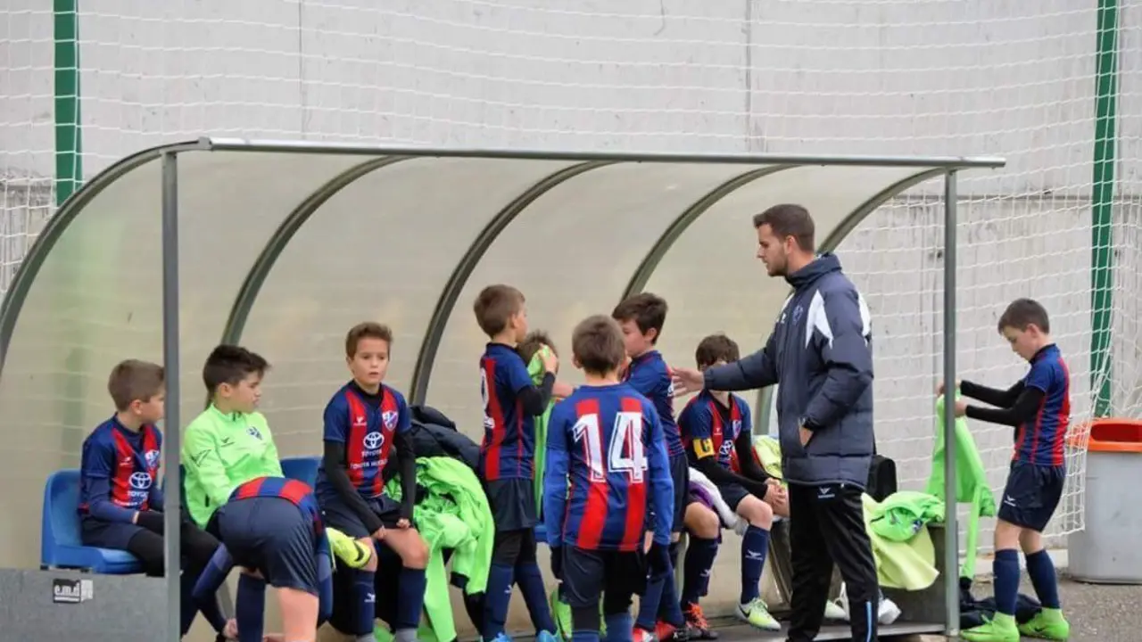 Celigueta ha participado esta temporada en el f&uacute;tbol base del Huesca | Foto: @Celigueta23 