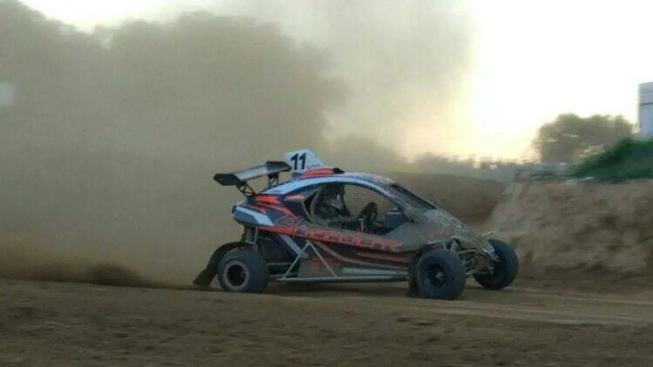 Las competiciones de motor siempre dejan im&aacute;genes espectaculares. Foto: FADA