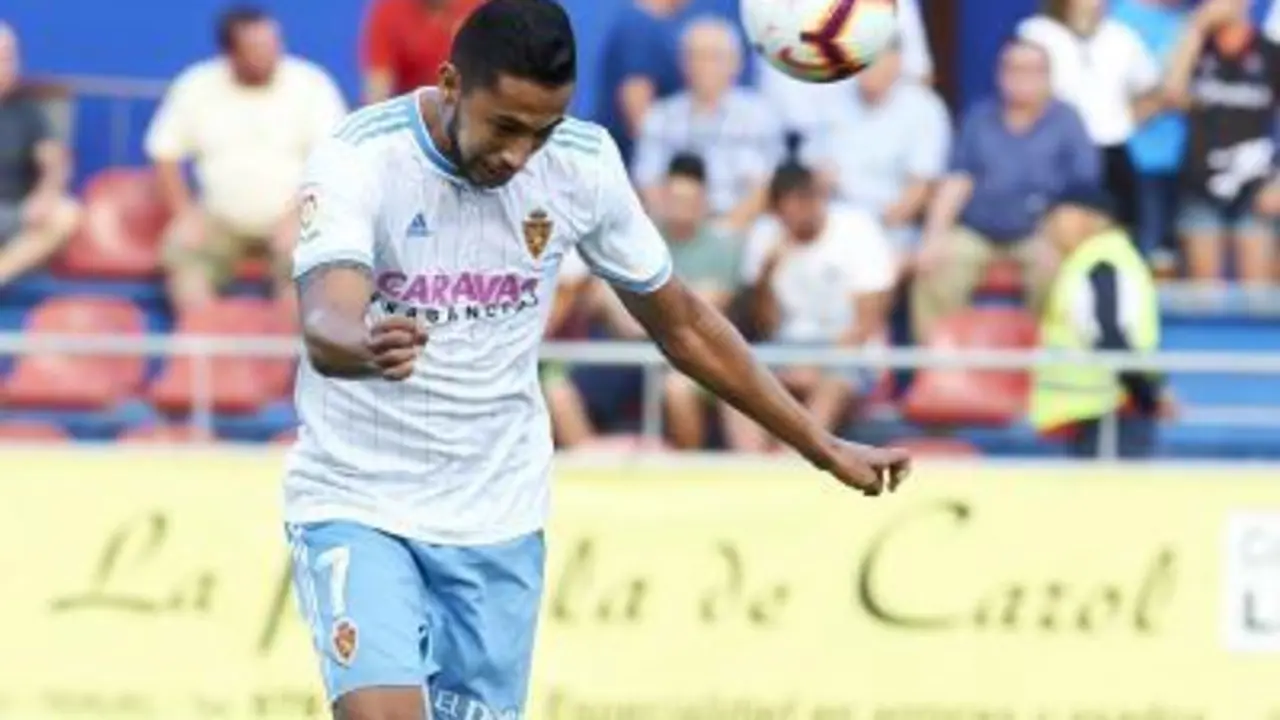 Jeiso Medina en un partido de pretemporada con el Real Zaragoza. | Foto: Tino Gil, Real Zaragoza.