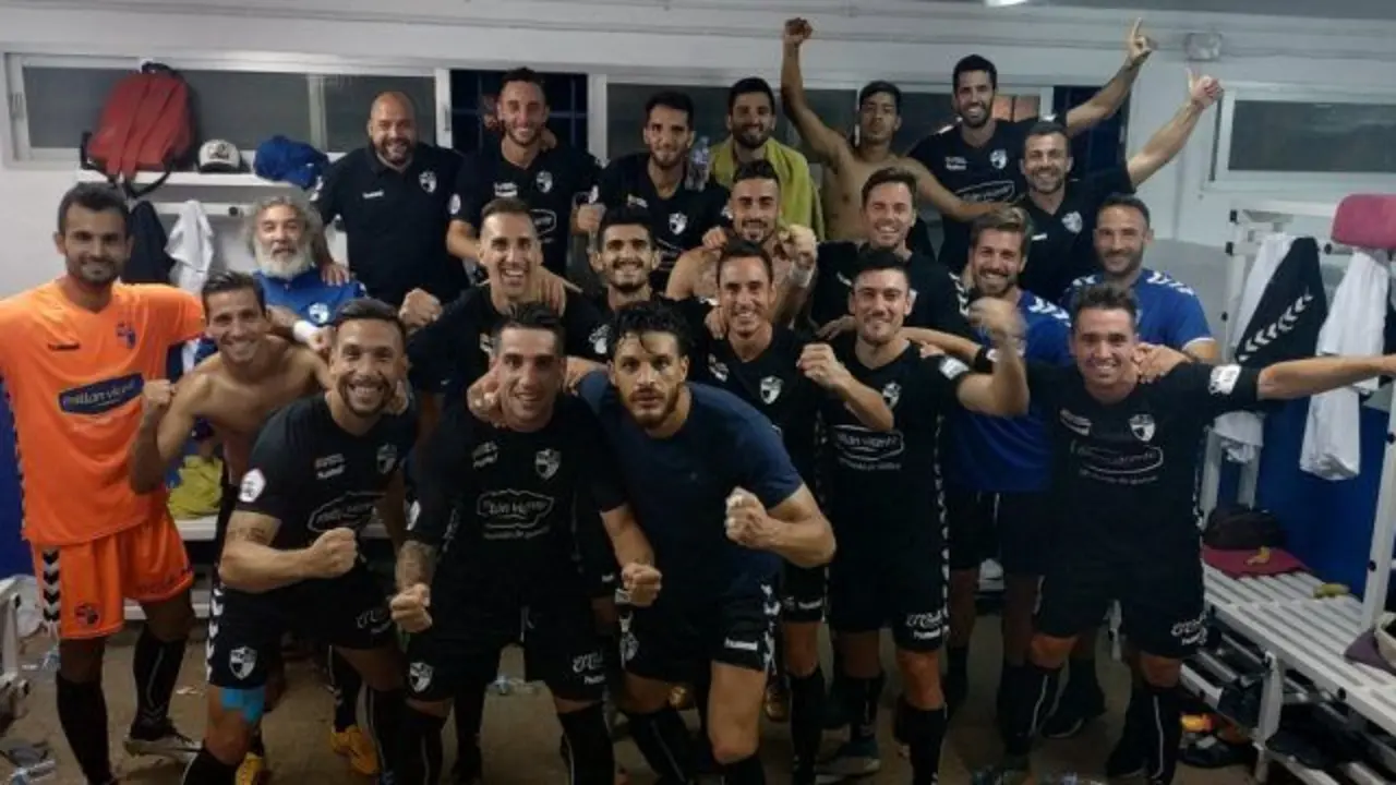 El CD Ebro afronta una nueva jornada tras eliminar al Marbella en Copa. | Foto: CD Ebro