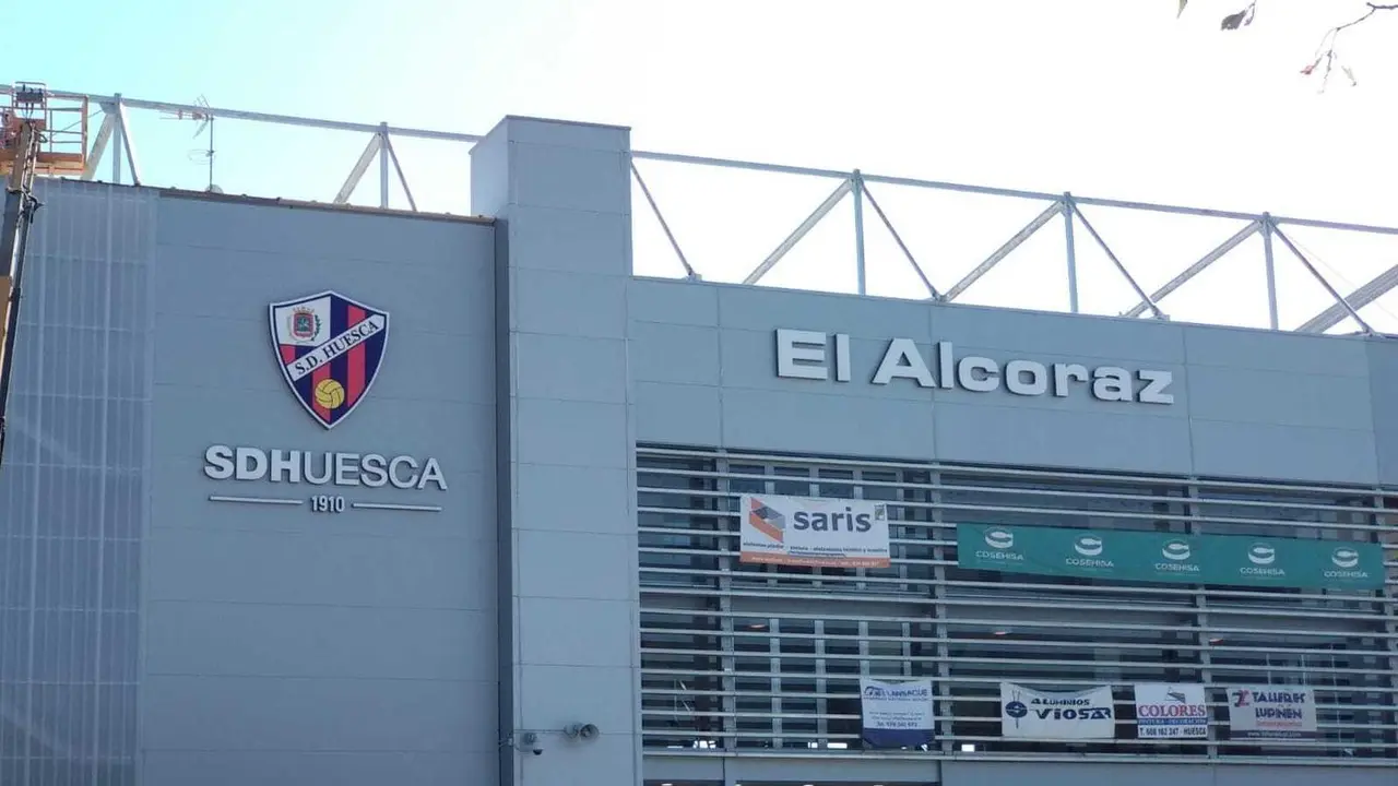 El Alcoraz, terreno de juego de la SD Huesca | Foto: SPORTARAGON.com