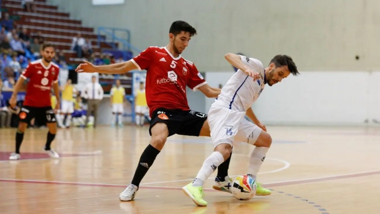 Tabuenca, en el partido del s&aacute;bado pasado en Ferrol. Foto: Hugo Nid&aacute;guila / Instantes Momentos Fotogr&aacute;ficos