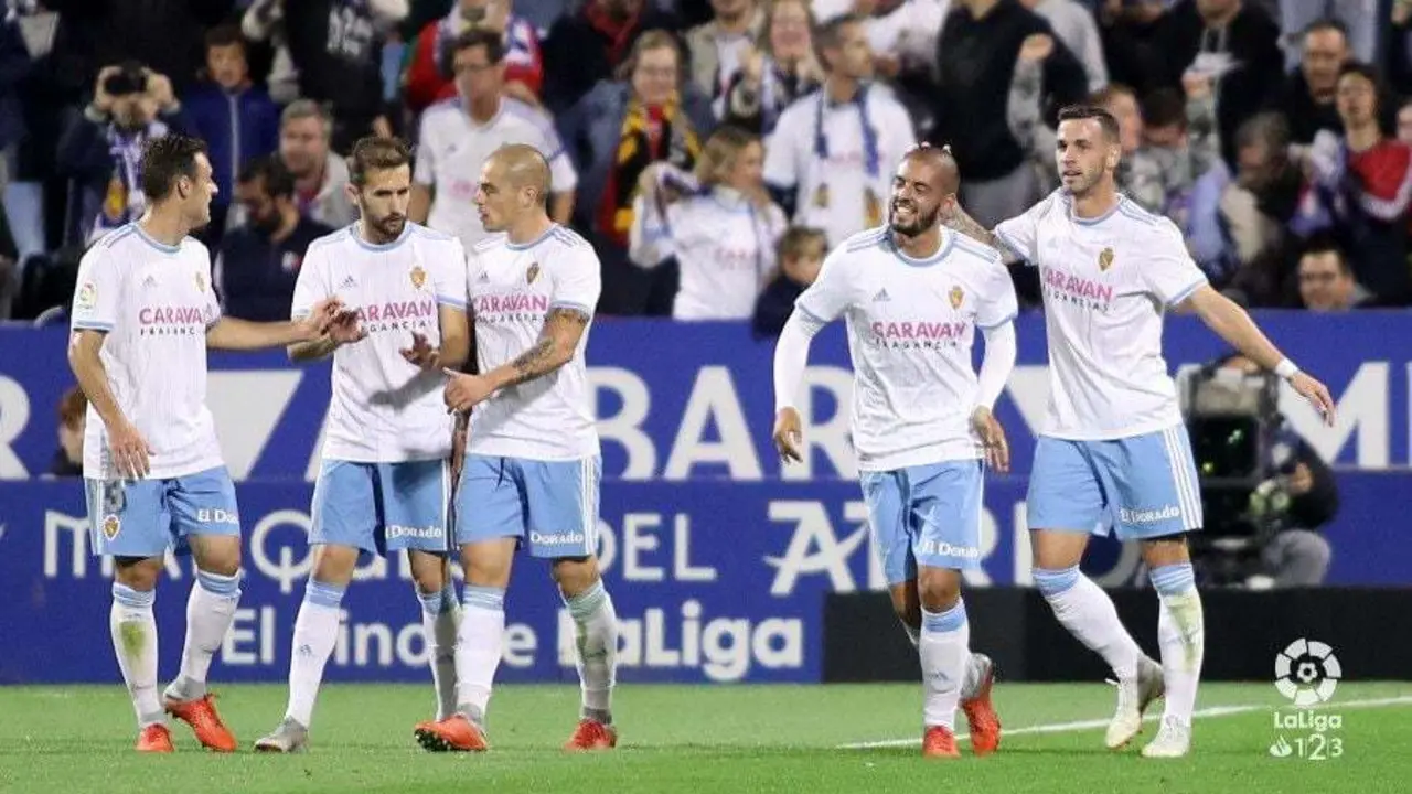 Los jugadores zaragocistas en el partido de la primera vuelta ante Osasuna. Foto: La Liga