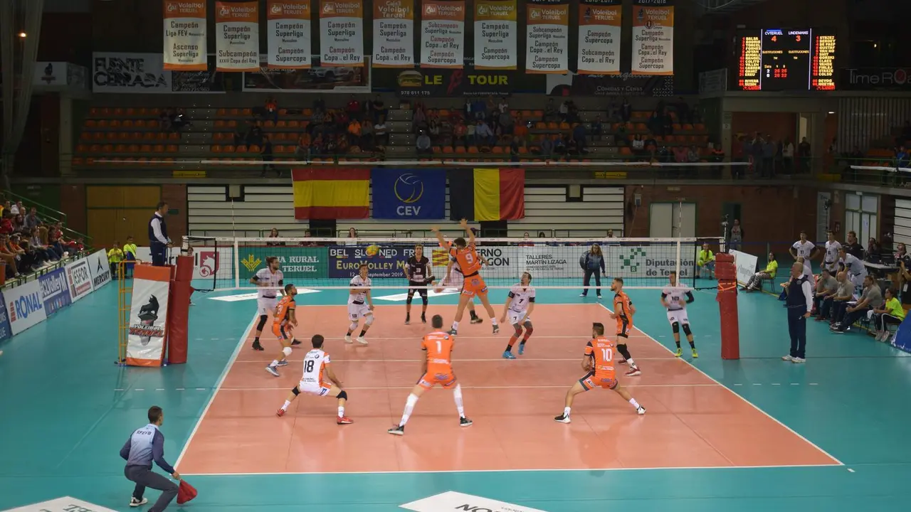 El CV Teruel se enfrenta en casa al equipo belga Lindemans Aalst en la primera fase clasificatoria para la Champions League |Foto: Raquel S&aacute;nchez