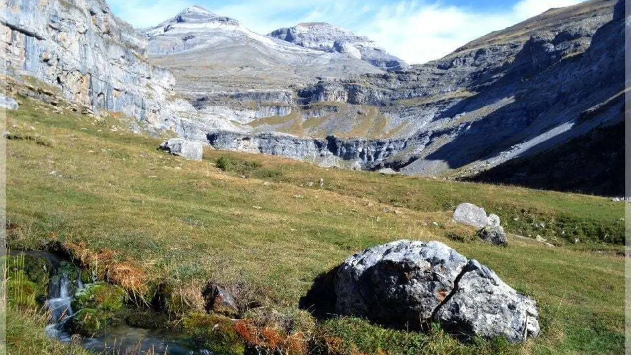 El Parque Nacional de Ordesa luce precioso tambi&eacute;n en Oto&ntilde;o.