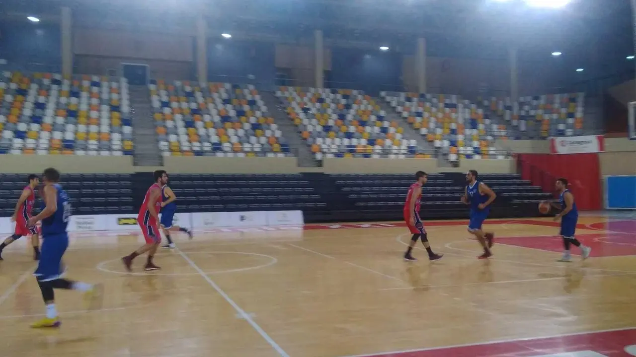 Imagen de un partido en casa del Alfind&eacute;n