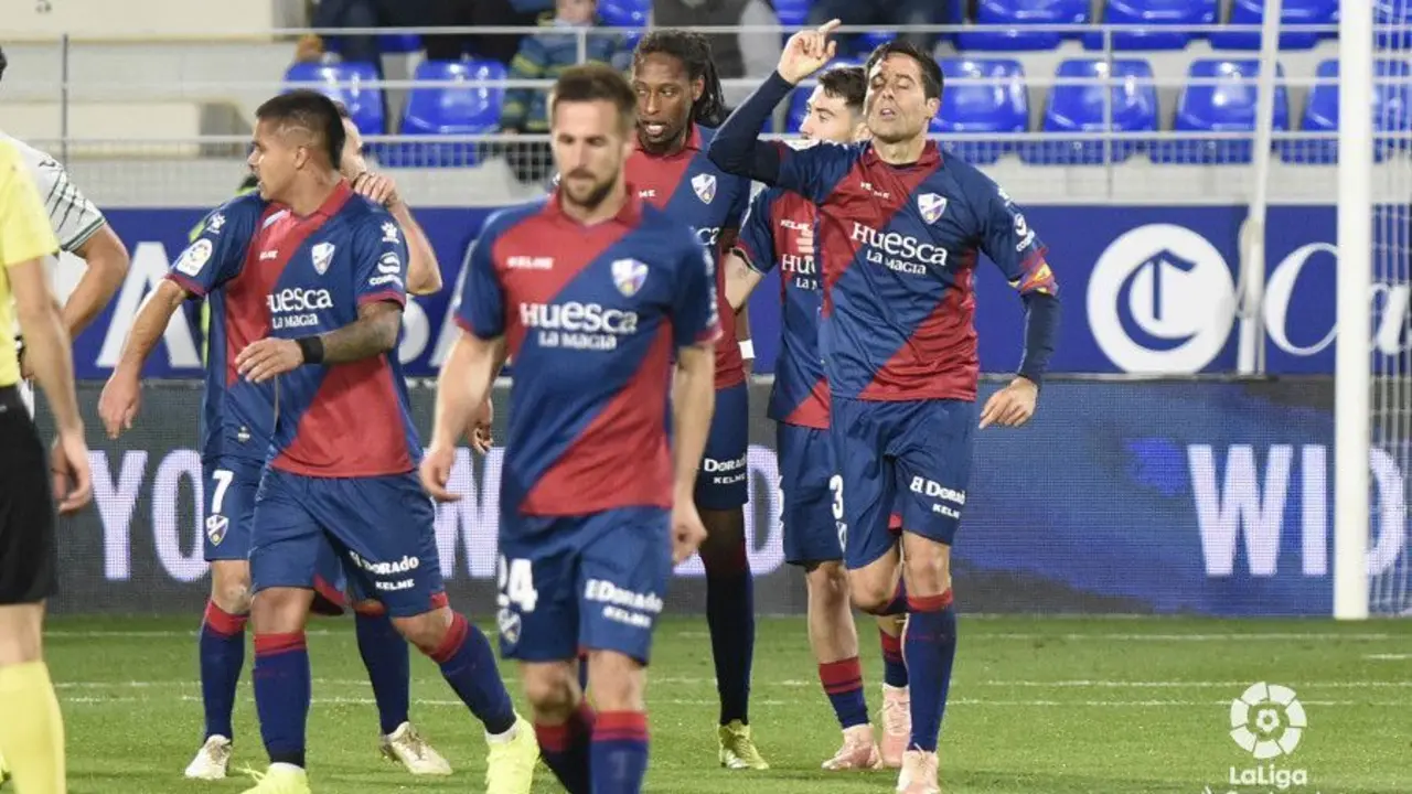 El Huesca buscar&aacute; la primera victoria en casa. | Foto: LFP