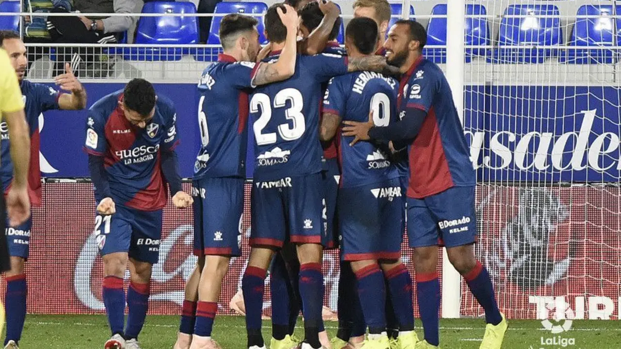 Los jugadores del Huesca celebran el gol ante el Getafe | Foto: LFP