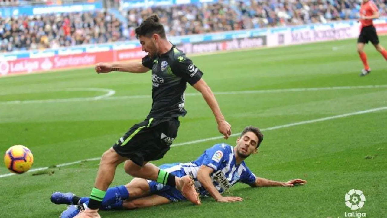 Moi g&oacute;mez anot&oacute; el gol que al final no sirvi&oacute; para llevarse nada positivo | Foto: LFP