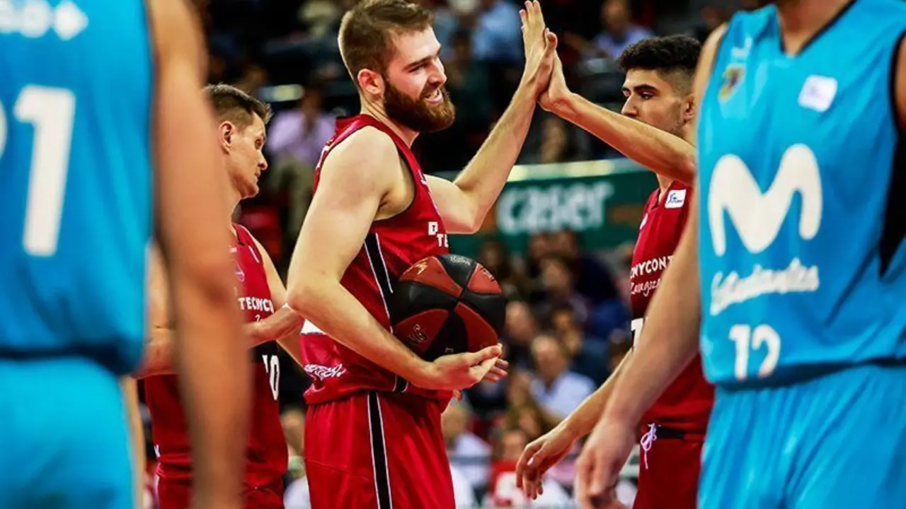 Nemanja Radovic ha sido uno de los mejores en el apretado final de partido. Foto: Tecnyconta Zaragoza