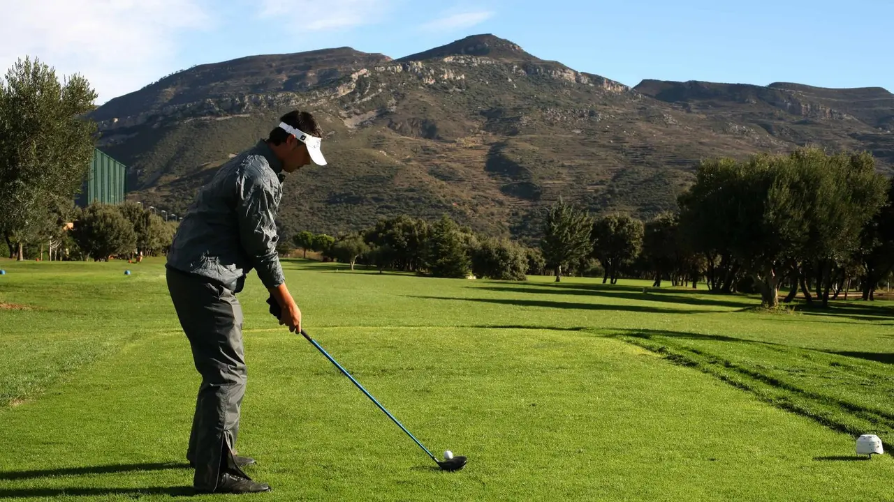 Riva Ani&eacute;s, campe&oacute;n de la Liga Golf Guara 2018. | Foto: Golf Guara