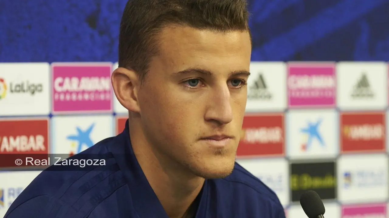 Carlos Nieto en sala de prensa | Foto: Real Zaragoza
