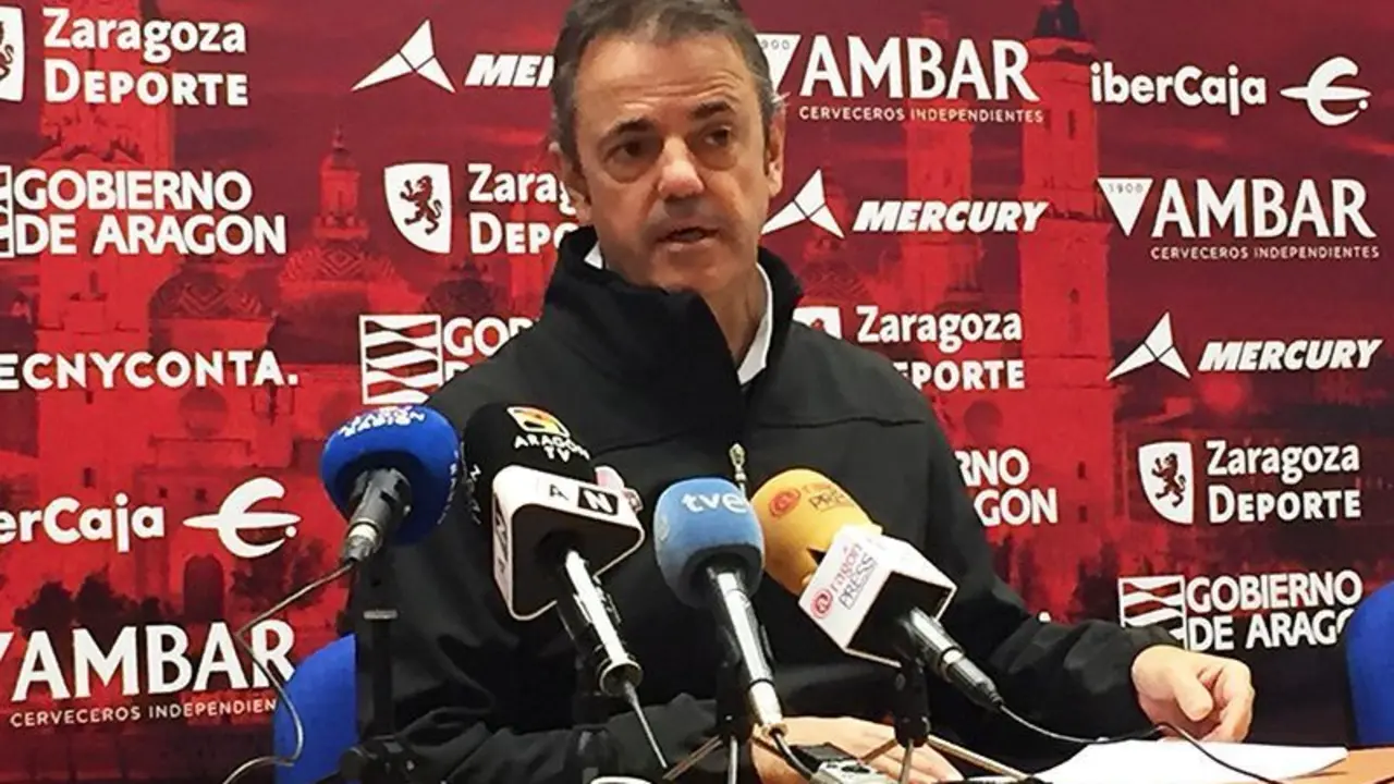 Fisac lamenta que antes del par&oacute;n el equipo estaba "casi engrasado" Foto: Basket Zaragoza
