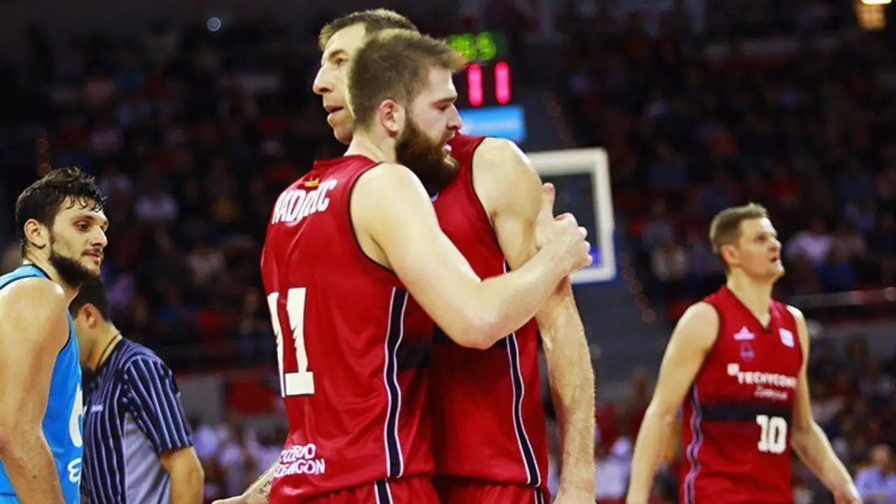 Fran V&aacute;zquez es seria duda ya que no ha podido entrenar durante la semana Foto: Basket Zaragoza