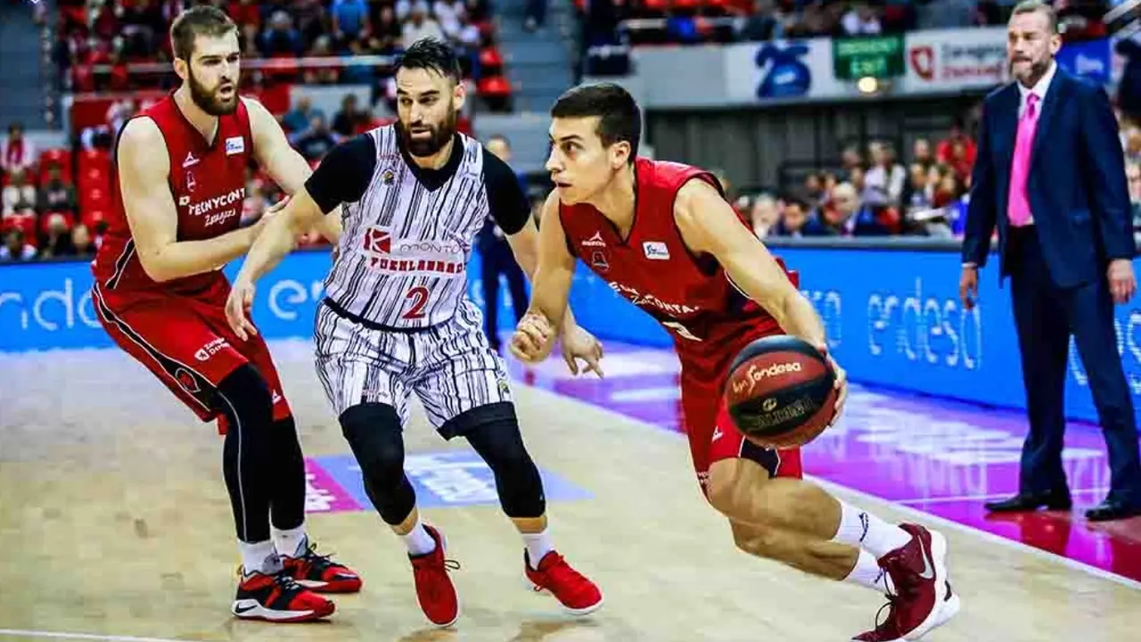 Fabio Santana, en el partido ante Fuenlabrada. Foto: Esther Casas/Basket Zaragoza