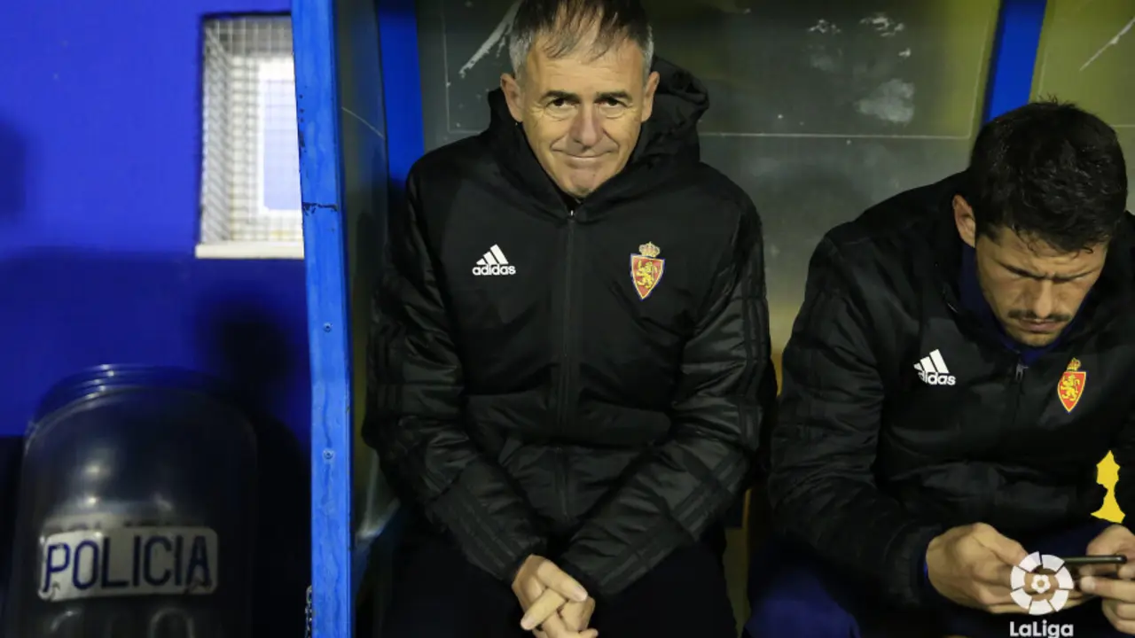 Alcaraz en el banquillo de Santo Domingo. | Foto: La Liga