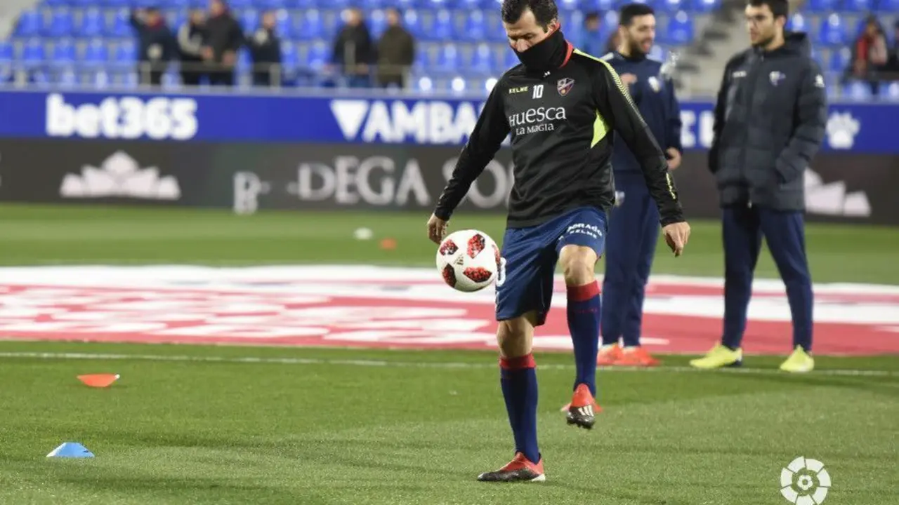 Camacho en un calentamiento de esta temporada | Foto: LaLiga