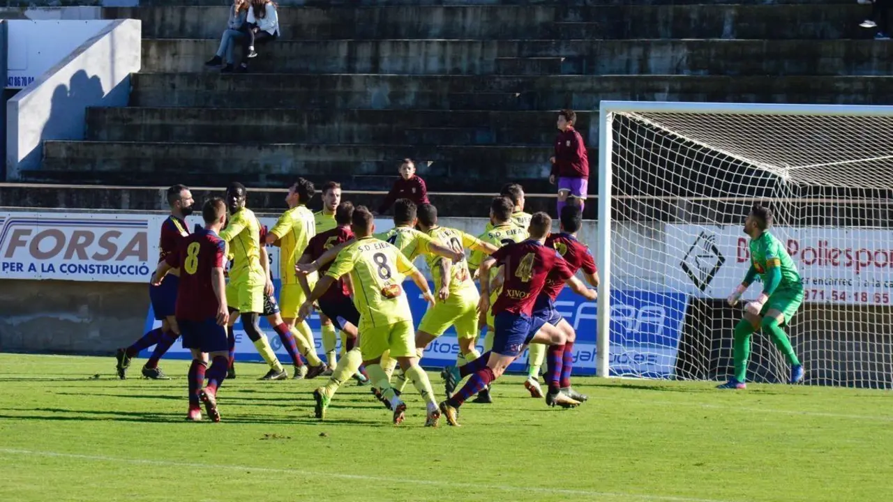 El Ejea tiene un complicado partido este fin de semana. | Foto: Pepsila. 3ms. F&uacute;tbol Balear.