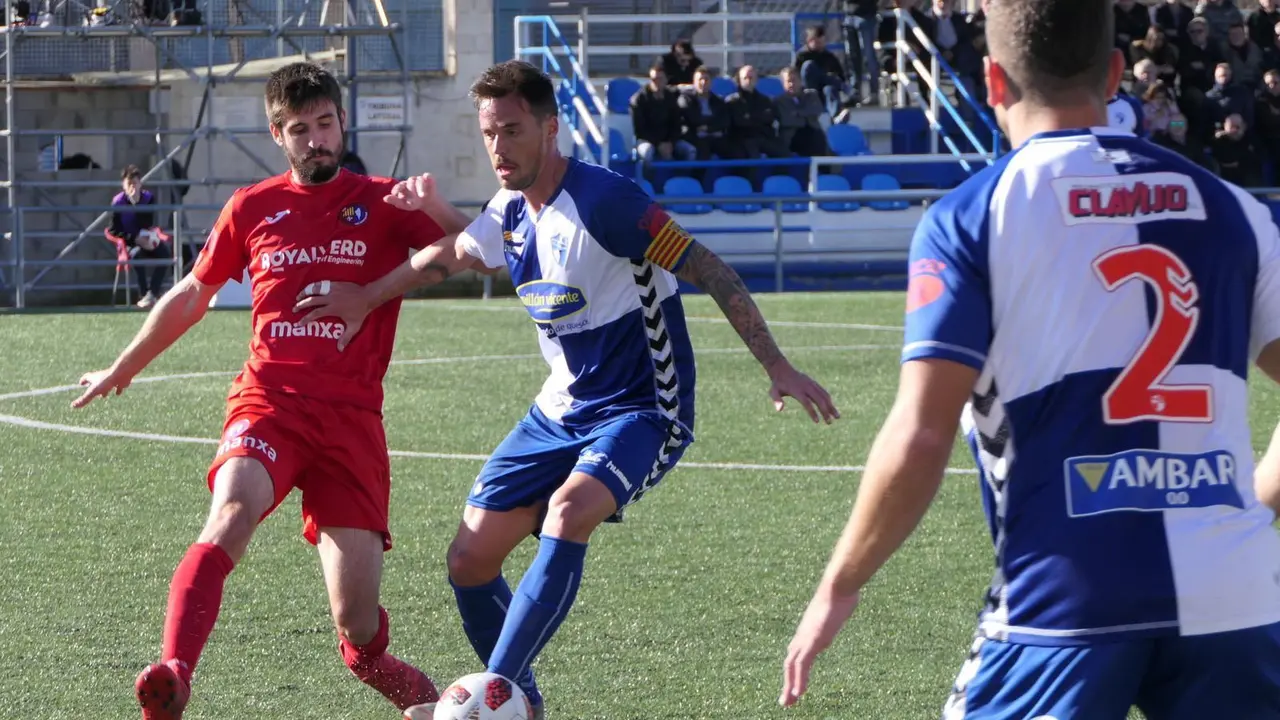 El Ebro empat&oacute; la semana pasada ante el Olot. | Foto: Jose &Aacute;ngel P.Pi&ntilde;ero