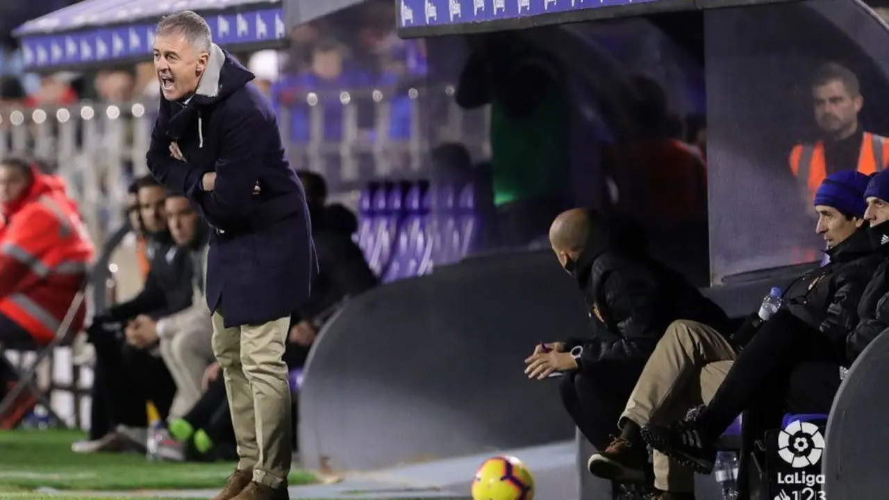 Alcaraz experimenta en el once pero no da con la tecla. | Foto: La Liga