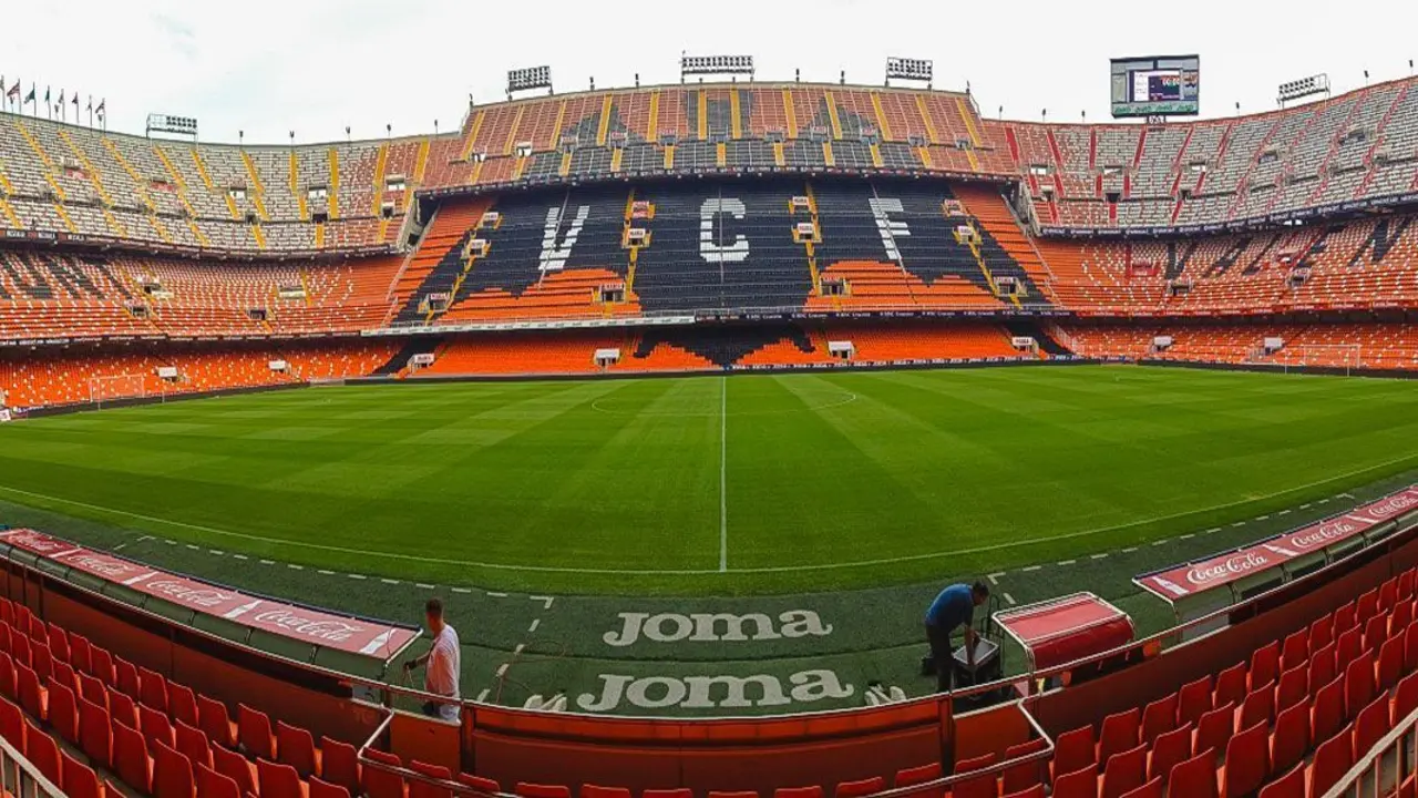Panor&aacute;mica de Mestalla. | Foto: Estadios de f&uacute;tbol