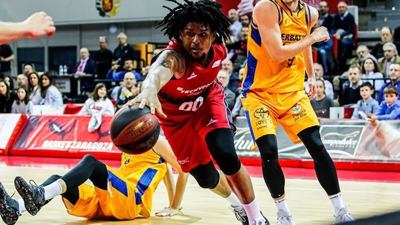 Justiz, en el duelo ante Gran Canaria. Foto: Basket Zaragoza