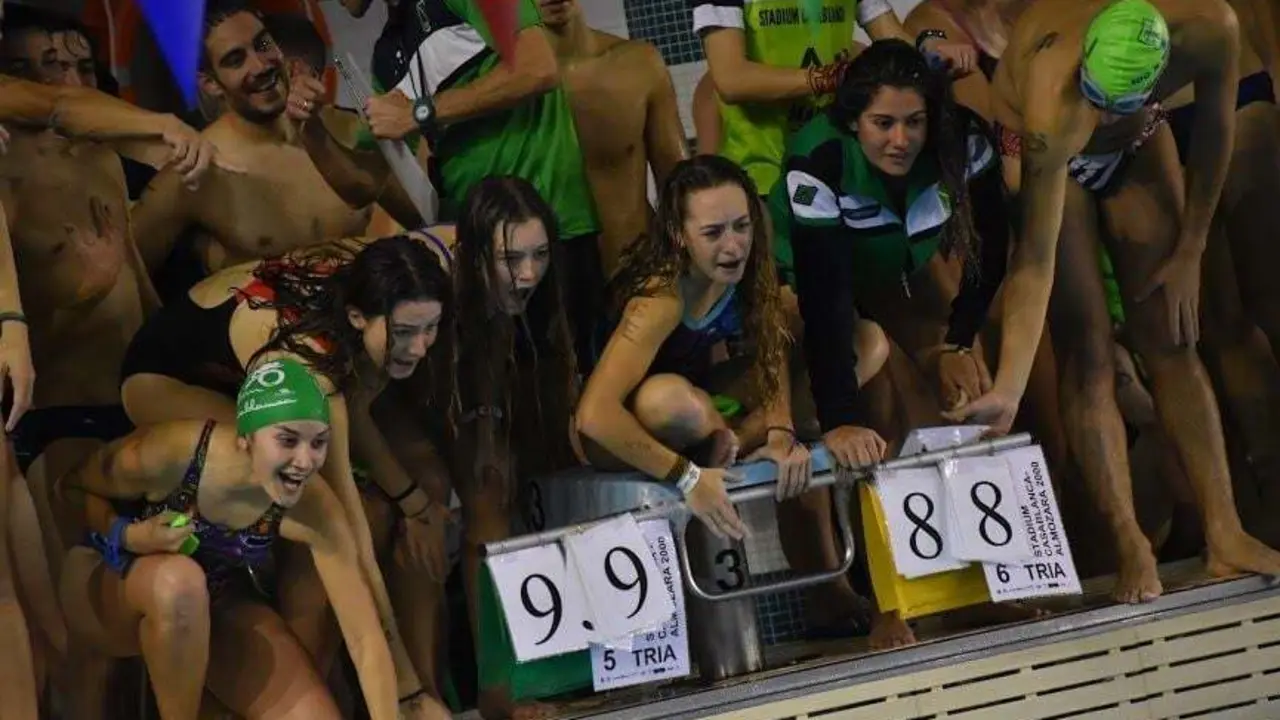 Participantes en la cuarta edici&oacute;n organizada por el Stadium Casablanca y en el que participan distintos clubes de triatl&oacute;n. Foto: Mar&iacute;a Ari&ntilde;o-Stadium Casablanca 