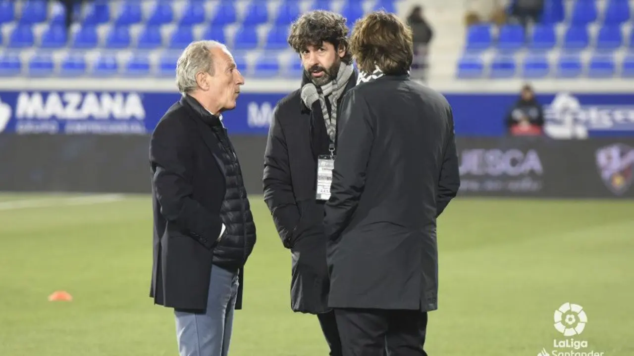 Emilio Vega (de frente), Pet&oacute;n (izquierda) y Josete Ortas (derecha) | Foto: LFP