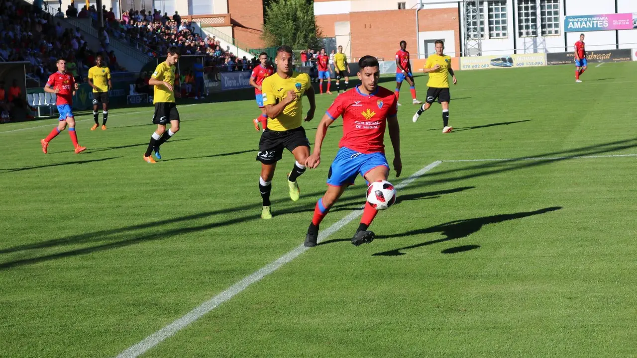 Imagen del partido entre el CD Teruel y el Lleida Esportiu de la primera vuelta de la liga | Sportaragon